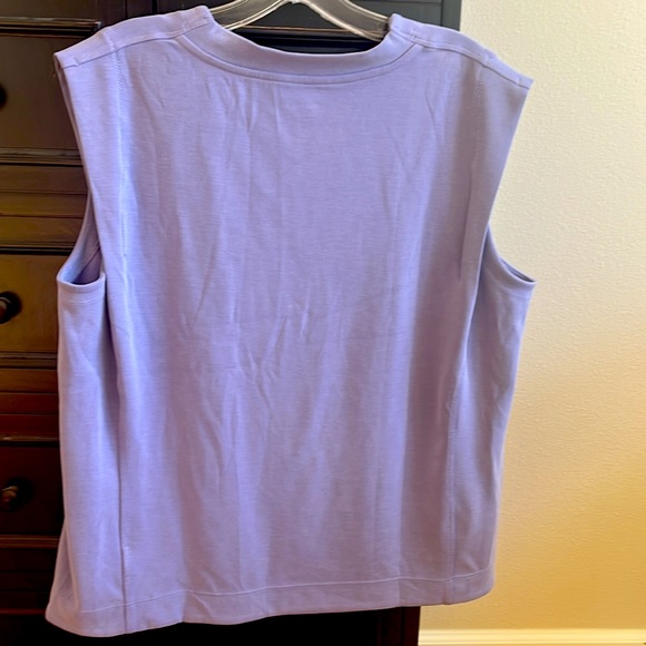 Athleta Seasoft tank-Like New - Picture 5 of 7